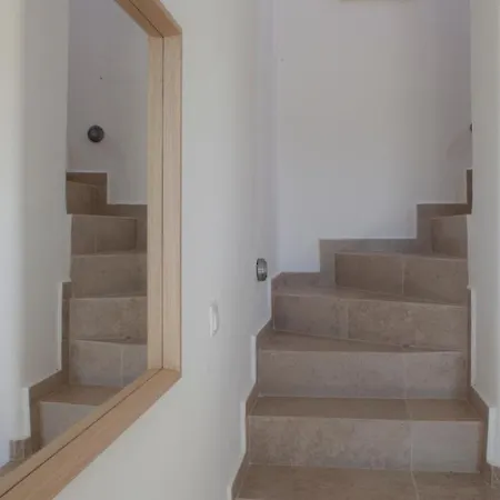 Semesterbostad Family-size House In The Fields Of Naxos 2br Queen, 2tv, 2wc Kastrákion